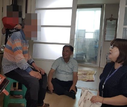 김포시 장기동, 혹서기 고독사 예방을 위한 독거노인가구 방문