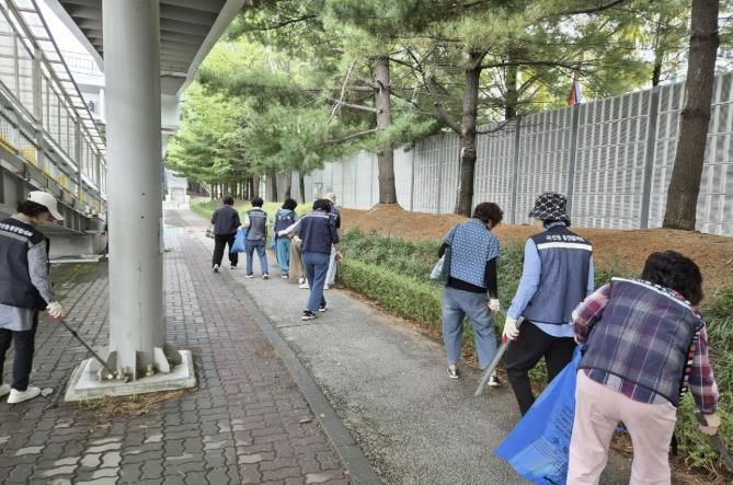 수원시 권선구 곡선동, 추석연휴 대청소 실시