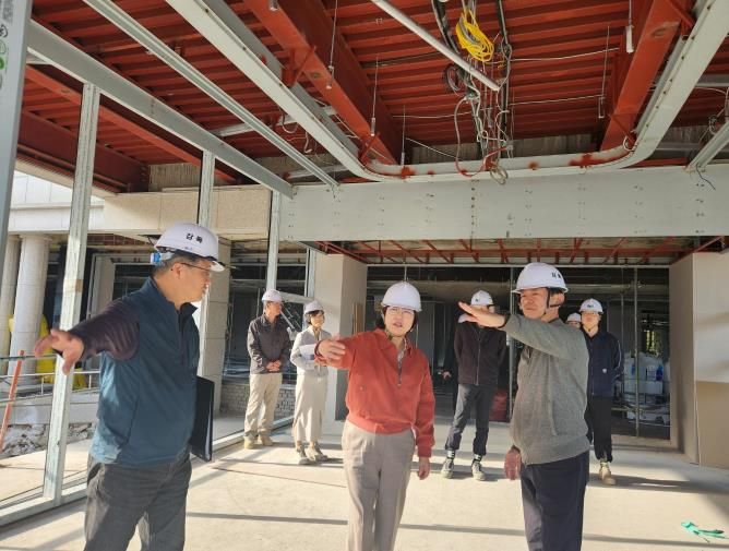 경기도의회 교육행정위원회 이애형 위원장, 경기도교육청 조원청사 및 중앙도서관 현장 방문