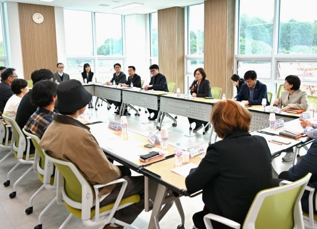 충북농기원-충북중기청, 농업인 현장애로 간담회