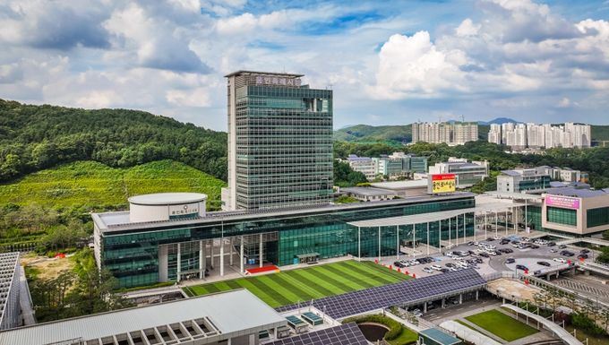 용인특례시청사 전경