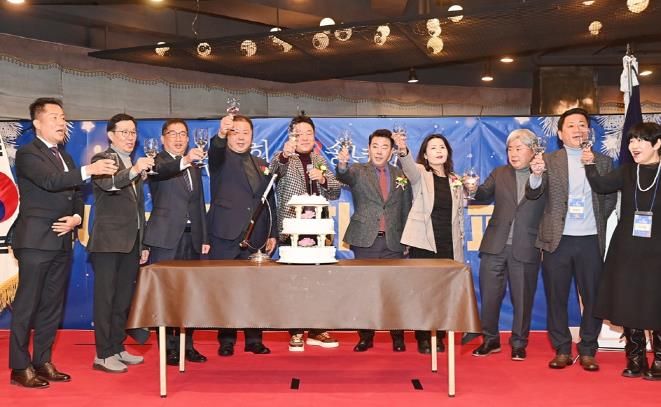 한국공인중개사협회 파주시지회, ‘송년의 밤’ 성황리 종료