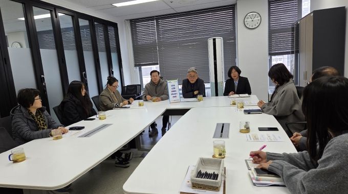 충청북도사회서비스원, ‘2025년 사회복지시설 안전점검 지원사업’ 관련 안전 물품 전달식 개최