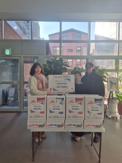고양시 효자동, 든든한 태권도 및 루브헤어에서 ‘사랑의 라면’기부