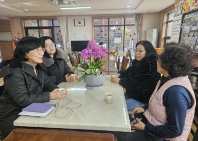 고양시 성사1동 한지민 동장, 2026년 새해맞이 경로당 방문