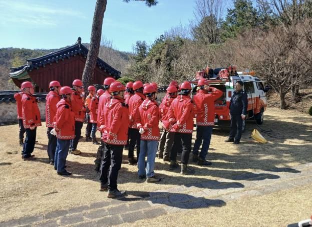 시흥시, 산불 예방·대응 총력… 산불 조심 기간 조기 운영