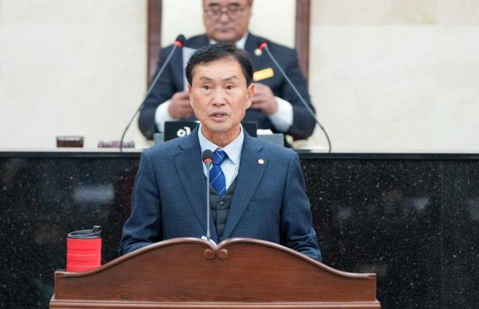 괴산군의회 이양재 의원, 5분 발언 통해 정책 홍보 관행 개선 제안