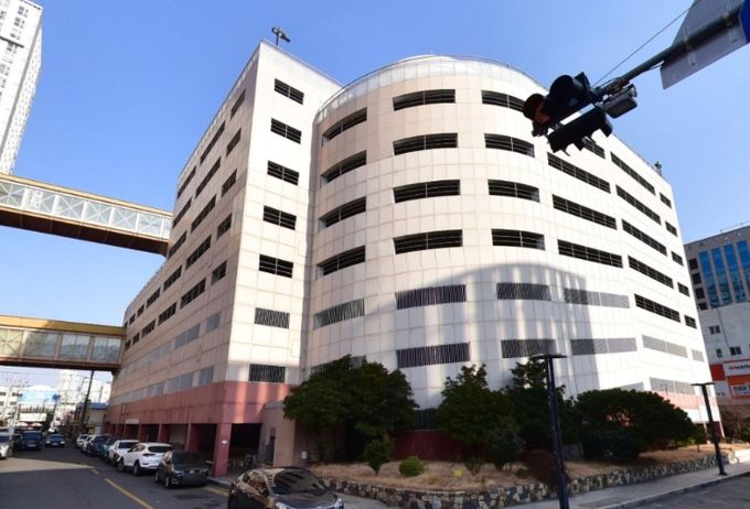 창원특례시, 설명절 맞아 롯데백화점 마산점 별관주차장 무료 개방