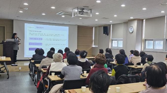 시흥시치매안심센터, 시니어 치매서포터즈 '가치동행' 사전교육 실시