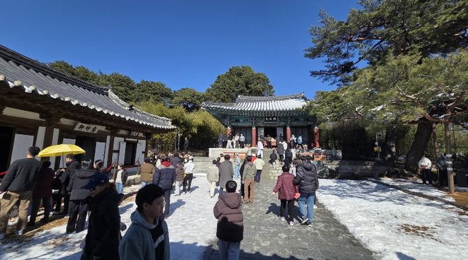 설 연휴 오죽헌‘북적’1만 6,659명 방문, 지난해 대비 21% 증가